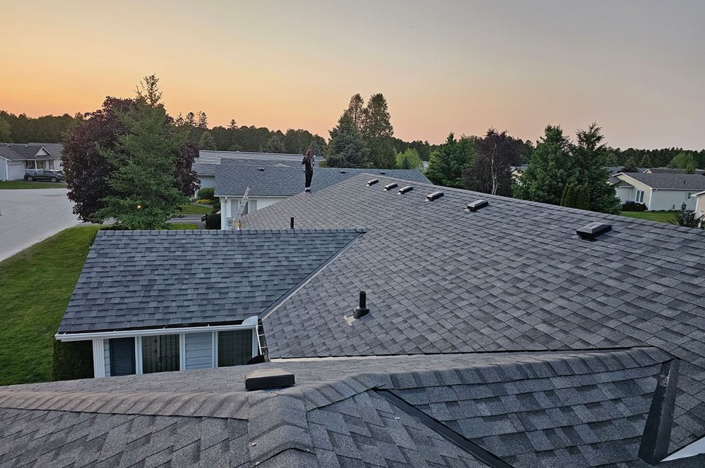 roofing contractor Stayner